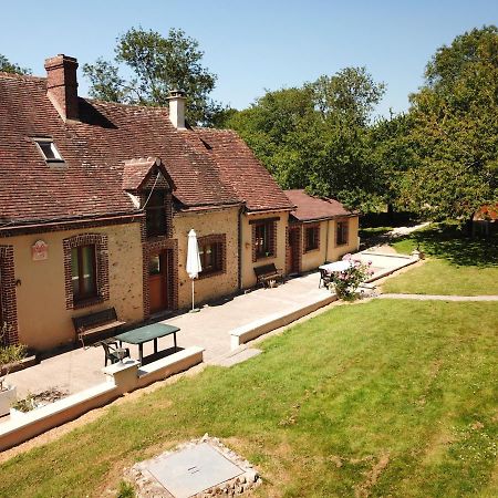 Les Gites De La Maison Lierue Thiron-Gardais Exteriér fotografie